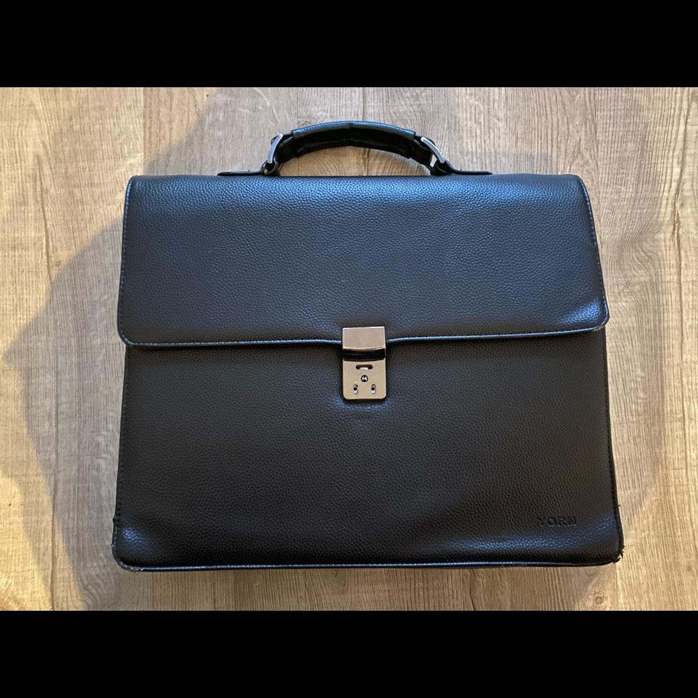 💥 (10 for $10) Black Leather Briefcase by Yorn